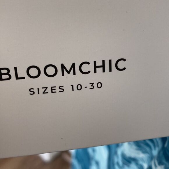 BloomChic Tropical Print Top Sz 26 - Picture 4 of 5